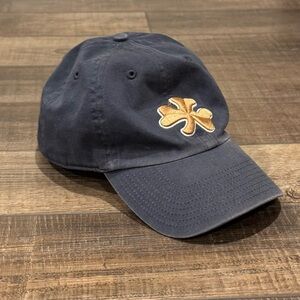 Notre Dame Fighting Irish Hat Cap Navy Blue Gold Shamrock Logo The Franchise M
